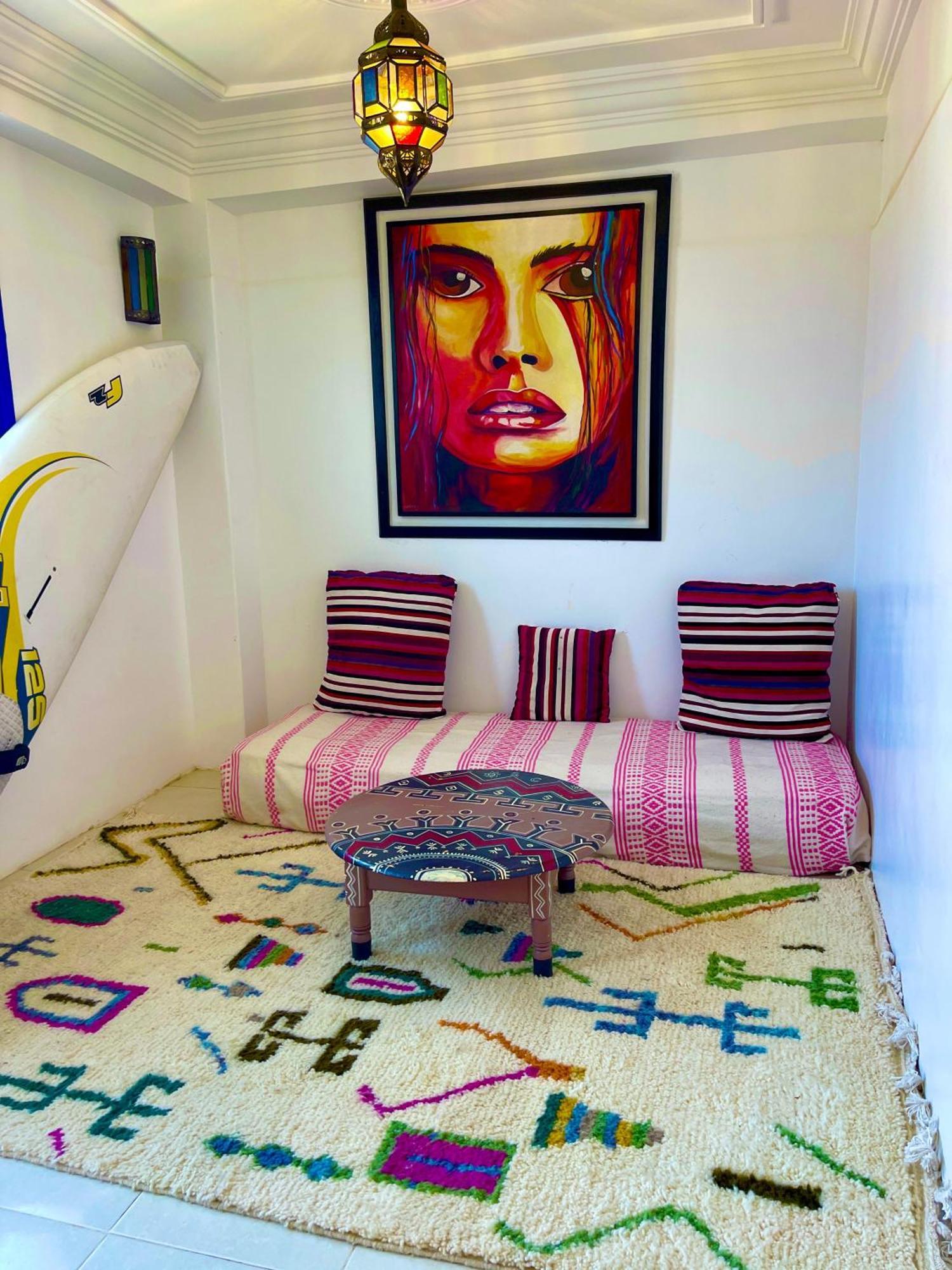 Bed and Breakfast Surf & Salsa Ocean House à Tamraght Extérieur photo
